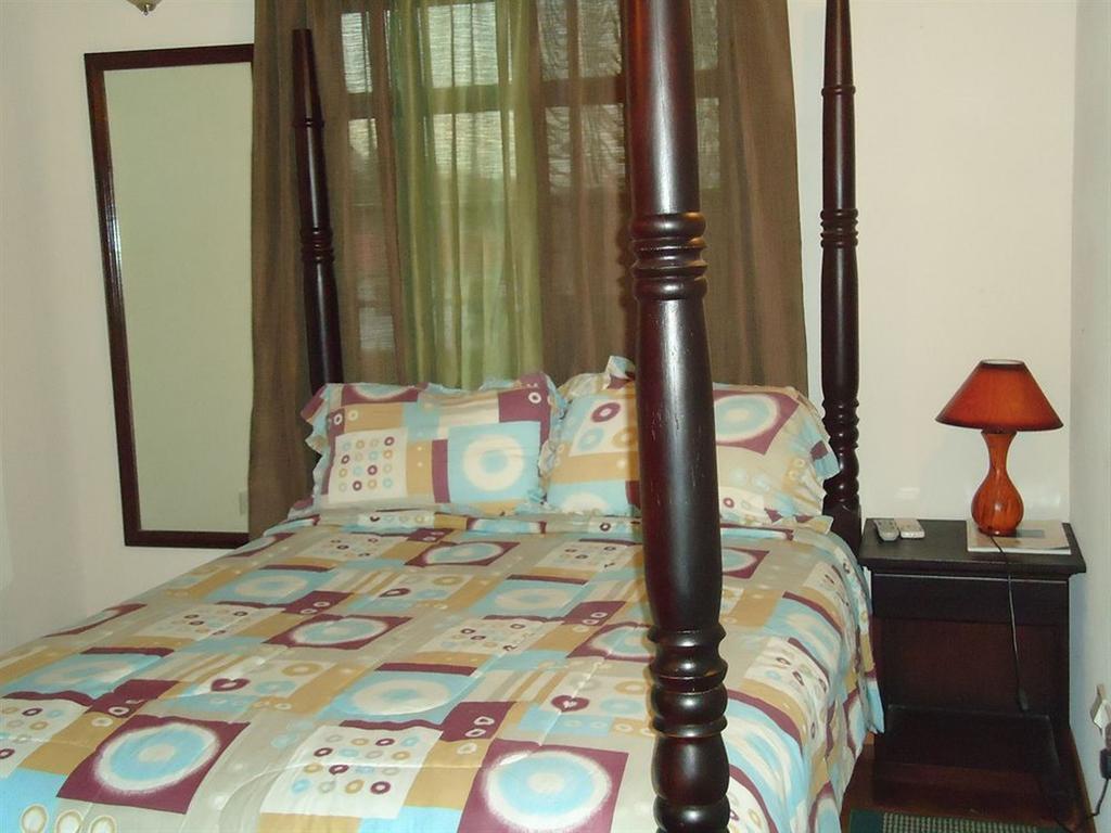 Augusta'S Apartments Rodney Bay Quarto foto